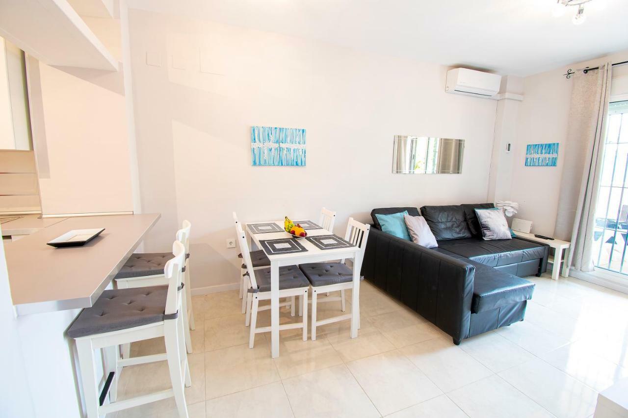 Alta Loma Costa Apartment ฟูเอนฮิโรลา ภายนอก รูปภาพ